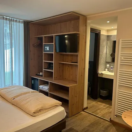 Hotel Le Cime Val Masino