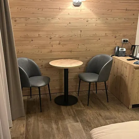 Hotel Le Cime Val Masino