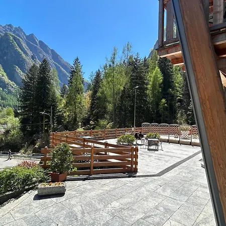 Hotel Le Cime Val Masino